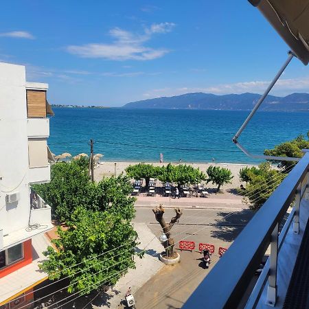 Soficos Sea View Apartment Nafpaktos Luaran gambar