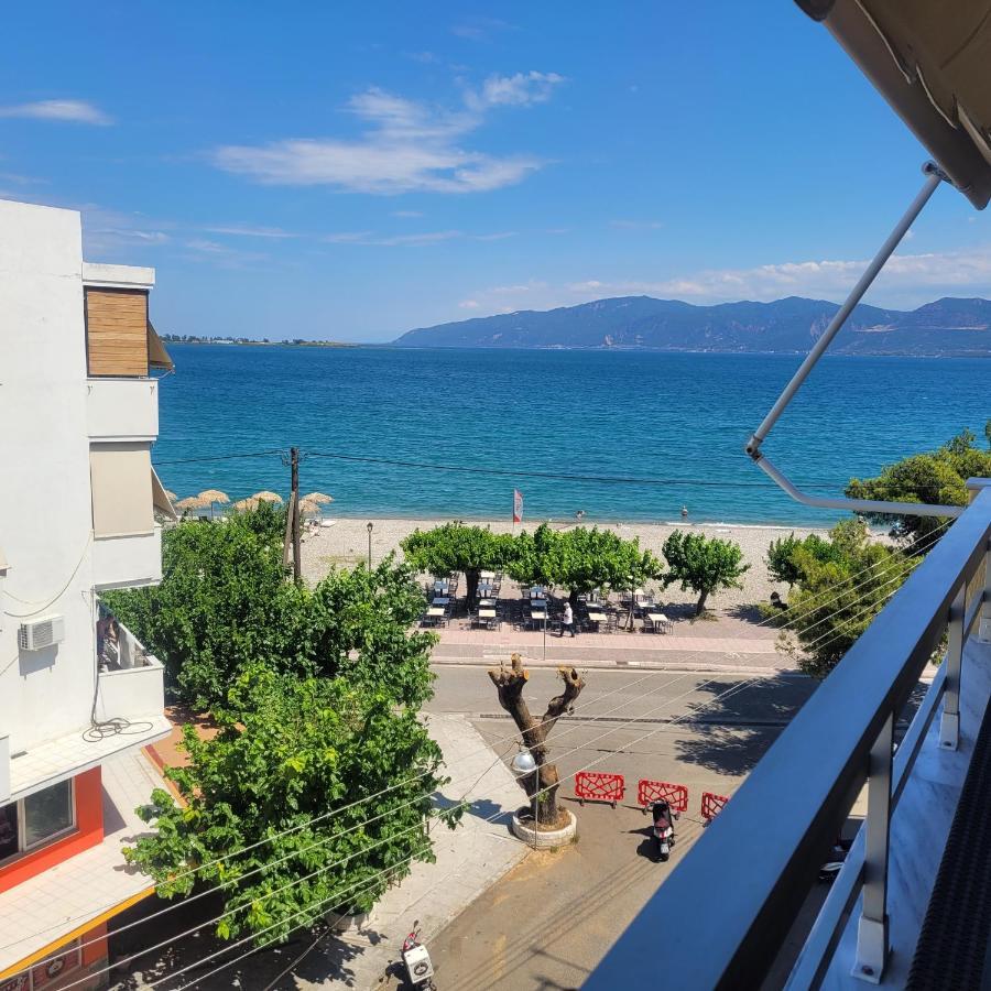 Soficos Sea View Apartment Nafpaktos Luaran gambar