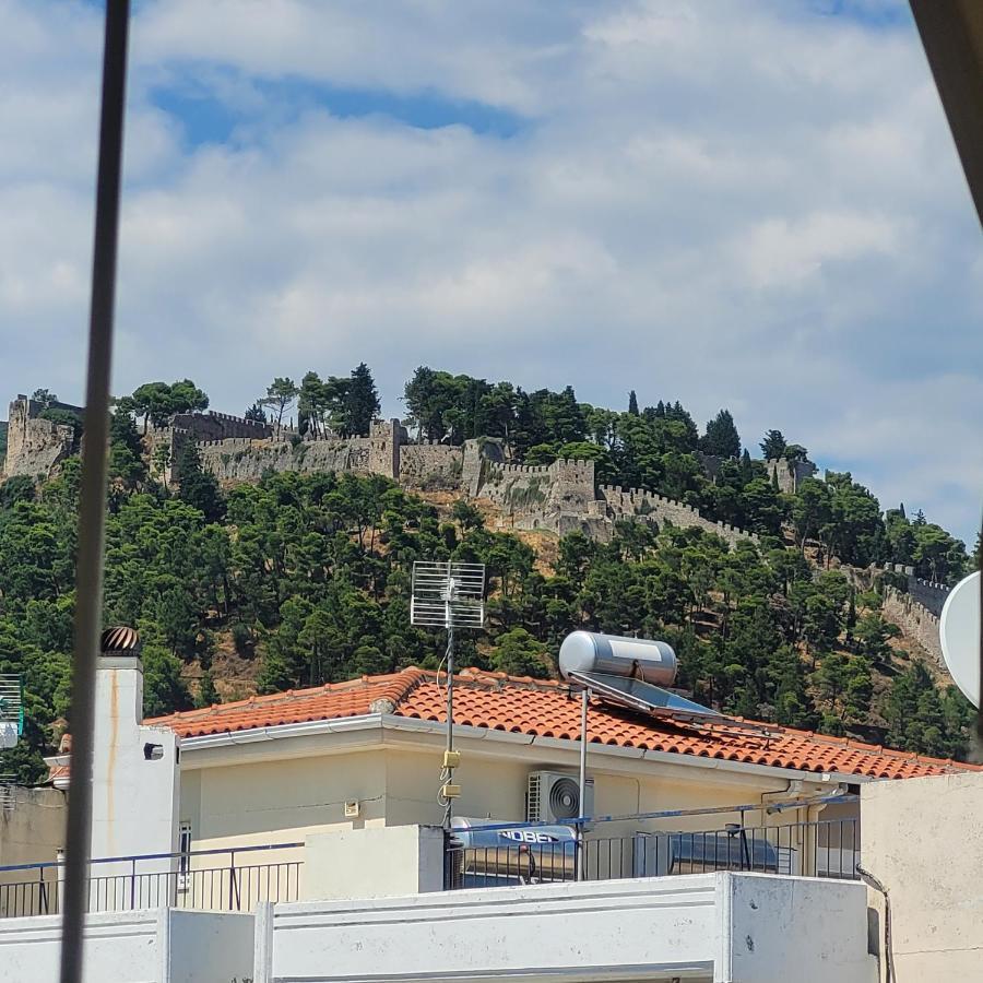 Soficos Sea View Apartment Nafpaktos Luaran gambar